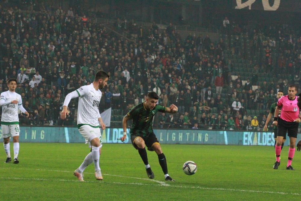 Bursaspor Kocaeli’de Kararlılığını Gösterdi