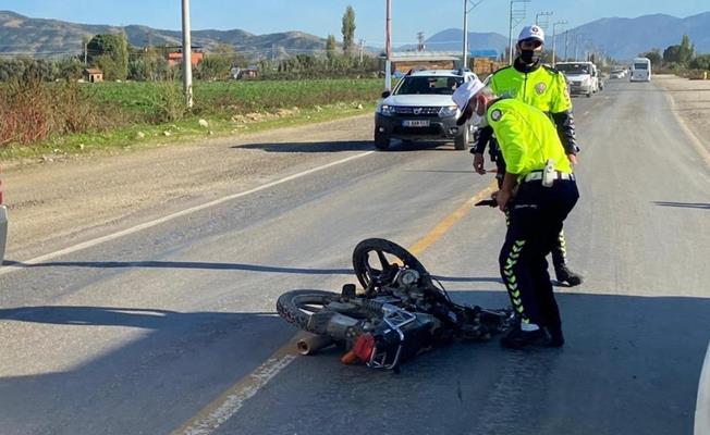 Hafriyat kamyonuna çarpan motosiklet sürücüsü hayatını kaybetti