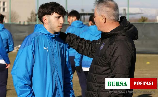 Afyonspor, deplasmanda oynayacağı maçın hazırlıklarını sürdürüyor