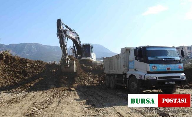 Alanya Mahmutlar’da imar yolu çalışmaları hızlandı