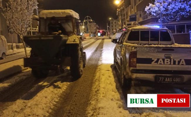 Altınova’da yollar açık, ekipler teyakkuzda