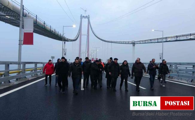 Bakan Karaismailoğlu gün doğumunda 1915 Çanakkale Köprüsü’nde yürüdü