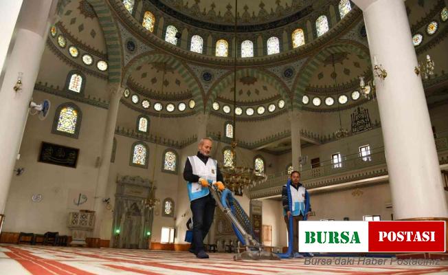 Balıkesir Büyükşehir, ibadethaneleri Ramazan Ayı’na hazırlıyor