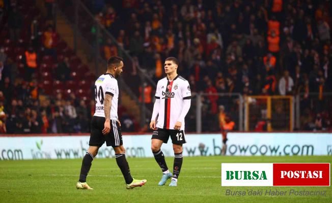 Beşiktaş bu sezon ilk derbi mağlubiyetini aldı