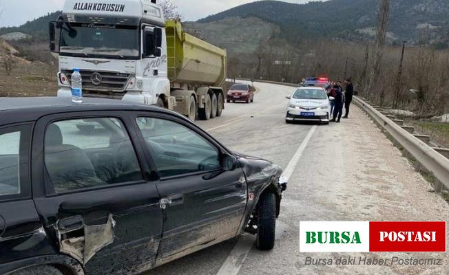 Bilecik’te zincirleme trafik kazası: 2 yaralı