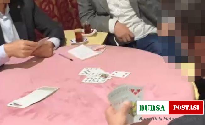 Bursa’da kumar oynatılan kıraathaneye şok baskın