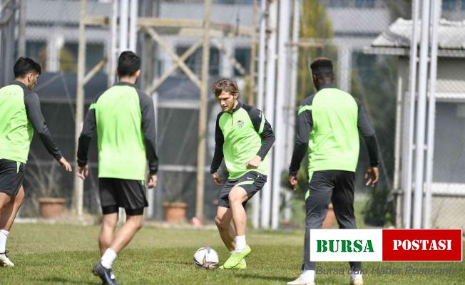 Bursaspor taktik antrenman yaptı