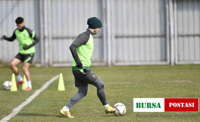 Bursaspor taktik çalışmalarını sürdürdü