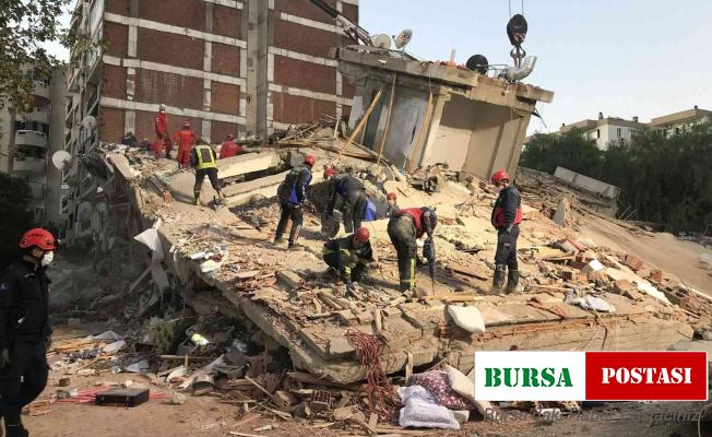 Depremde 15 kişiye mezar olan apartmanın sorumlularına 15 kez hapis cezası talebi