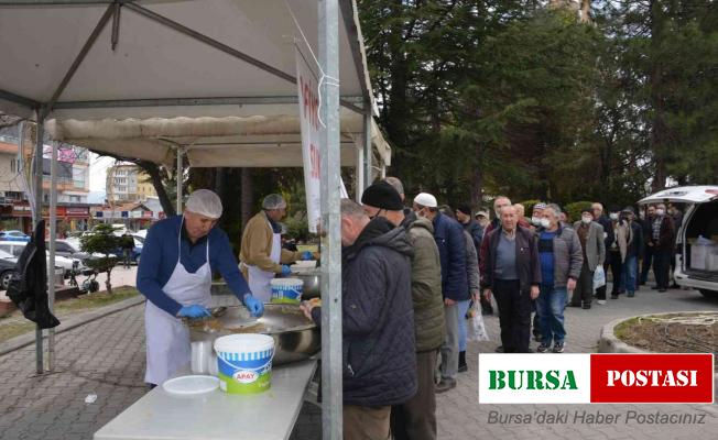 Gediz depreminde ölenler anıldı