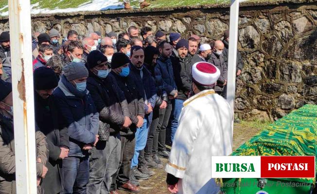 Güneş enerji sistemini kontrol etmek için çıktığı çatıdan düşmüştü