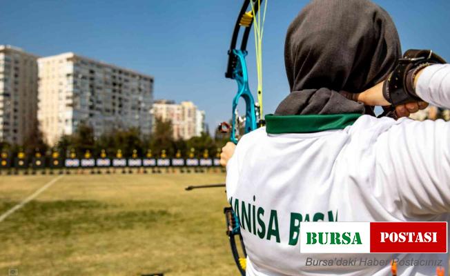 Manisa Büyükşehir’in okçusu Antalya’dan madalyayla döndü