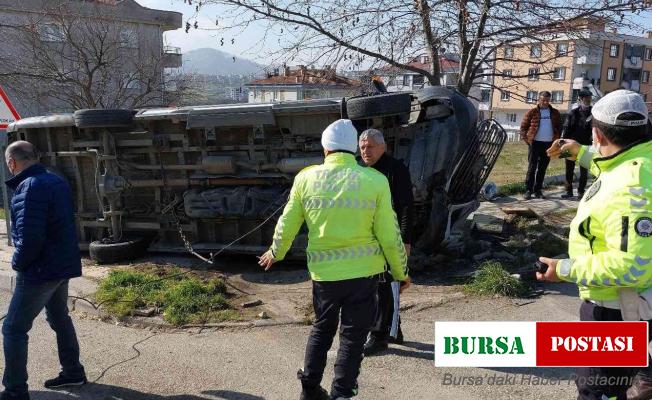 Öğrenci servisi ile cip çarpıştı: 9’u öğrenci 15 yaralı