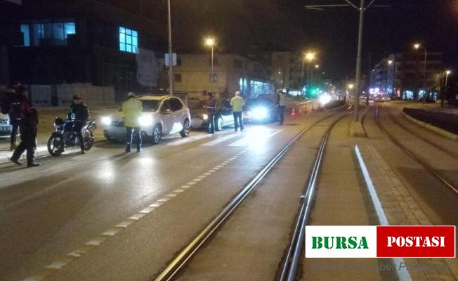 Polis ekiplerinden dün gece geniş çaplı denetim