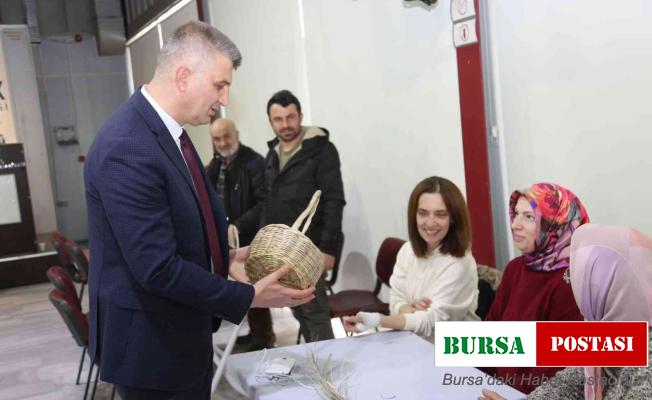 Söğüt dalıyla sepet yapımını öğrendiler