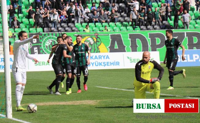 TFF 2. Lig: Sakaryaspor: 3 – Diyarbekirspor: 0